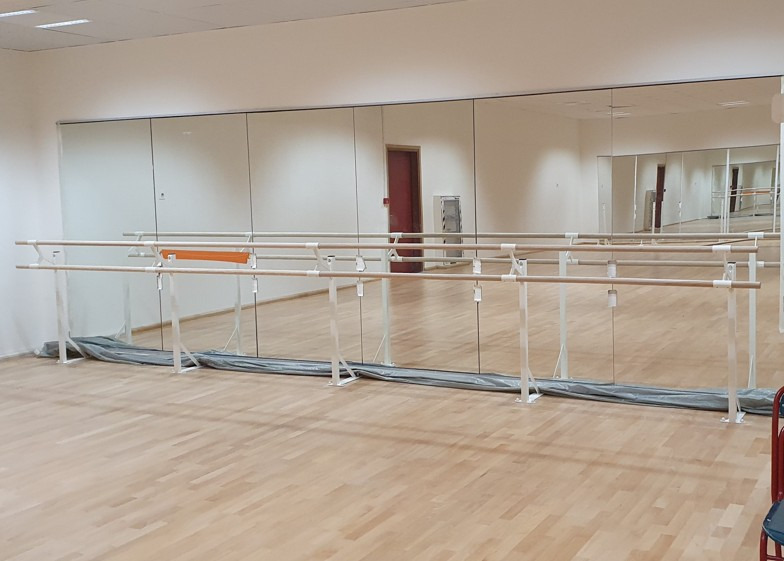 Modernisation au Gymnase Archereau : AG+ Sport installe de nouvelles barres de danse haut de gamme